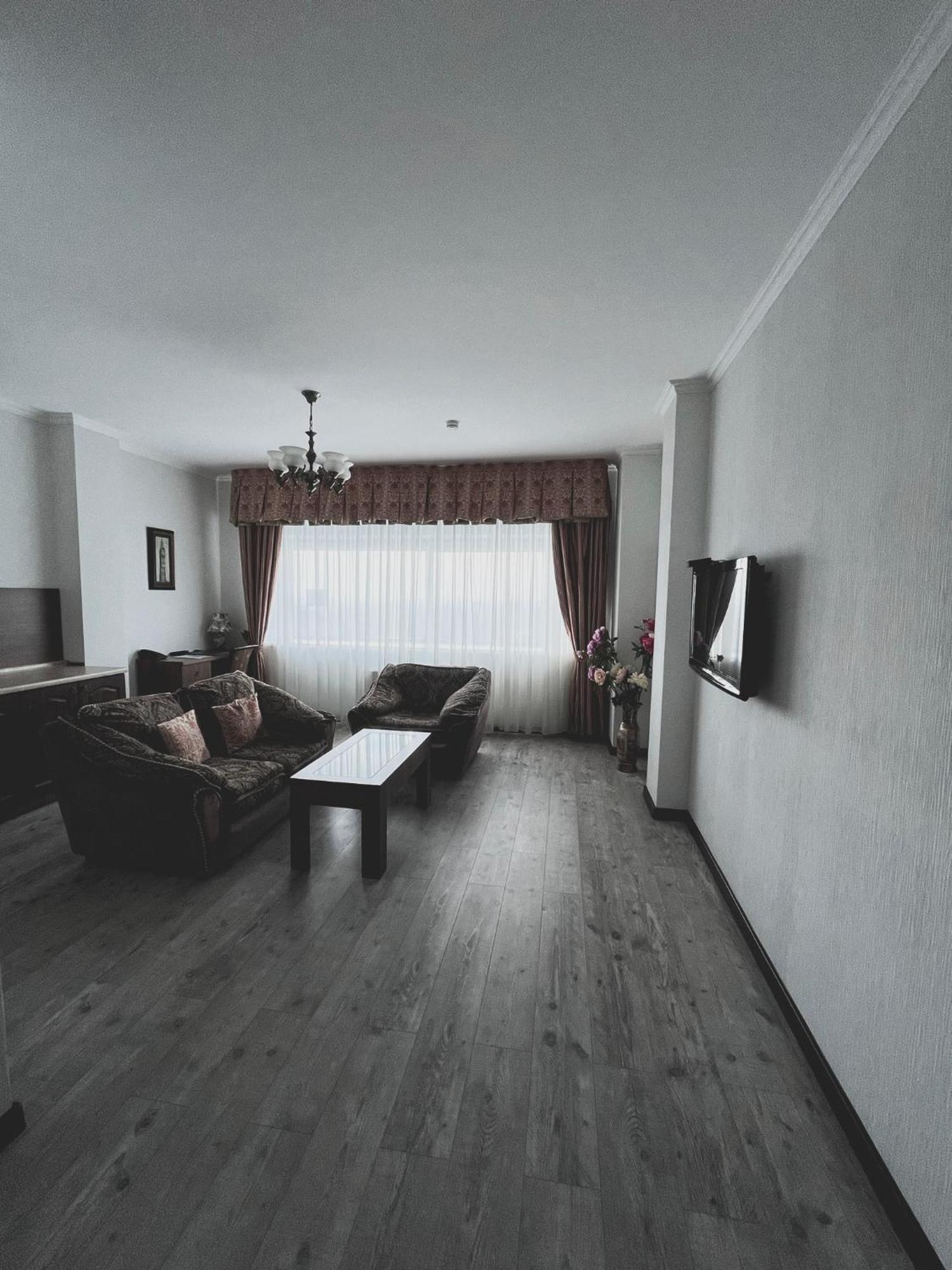 Vip House Hotel أستانا المظهر الخارجي الصورة